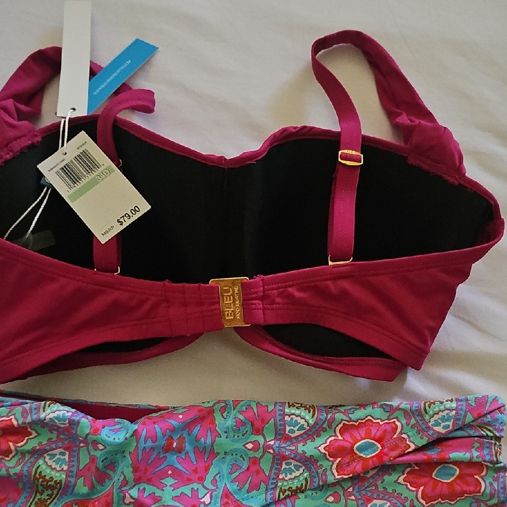 Bleu Rod Beattie Magenta and Floral Bikini - Picture 8 of 10